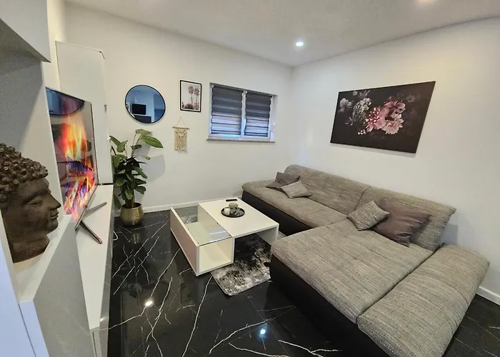 In Holzminden-zentrum * Holzminden